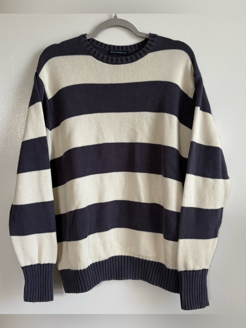 Brandy Melville Navy/Ivory Striped Ribbed Crew Neck Knit Pullover Sweater OS